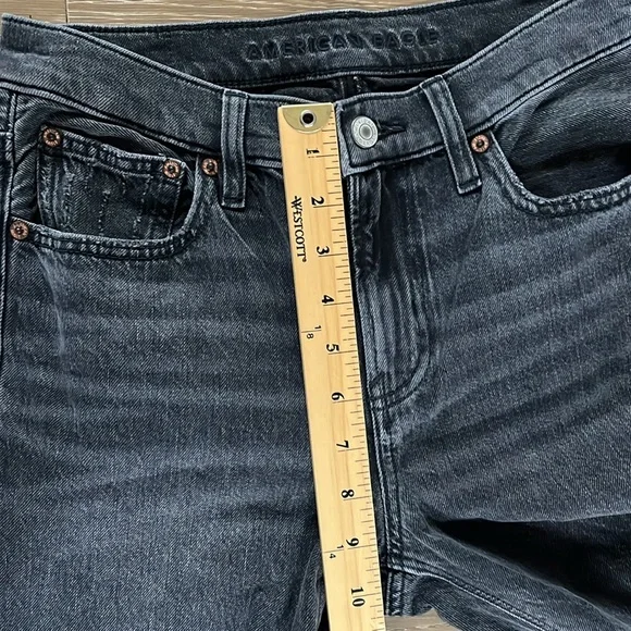 American Eagle 90’s Boot Cut Women's Distressed Black Jeans size 2